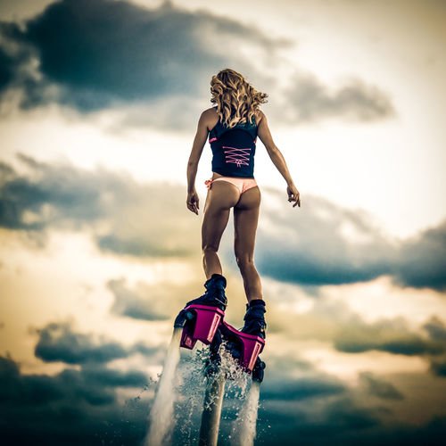 Girl With Flyboard 363 Canvas-taulu