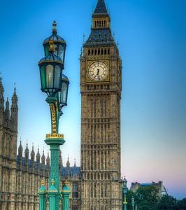 Kellotorni Big Ben Lontoo 1702 Canvas-taulu