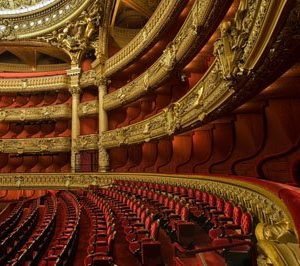 Palais Garnier Pariisi 2026 Canvas-taulu