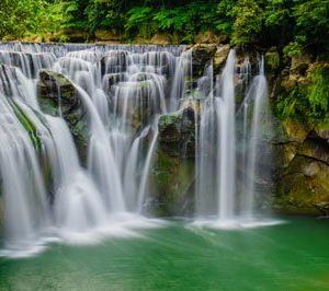 Shifen Waterfall Taiwan 2031 Canvas-taulu